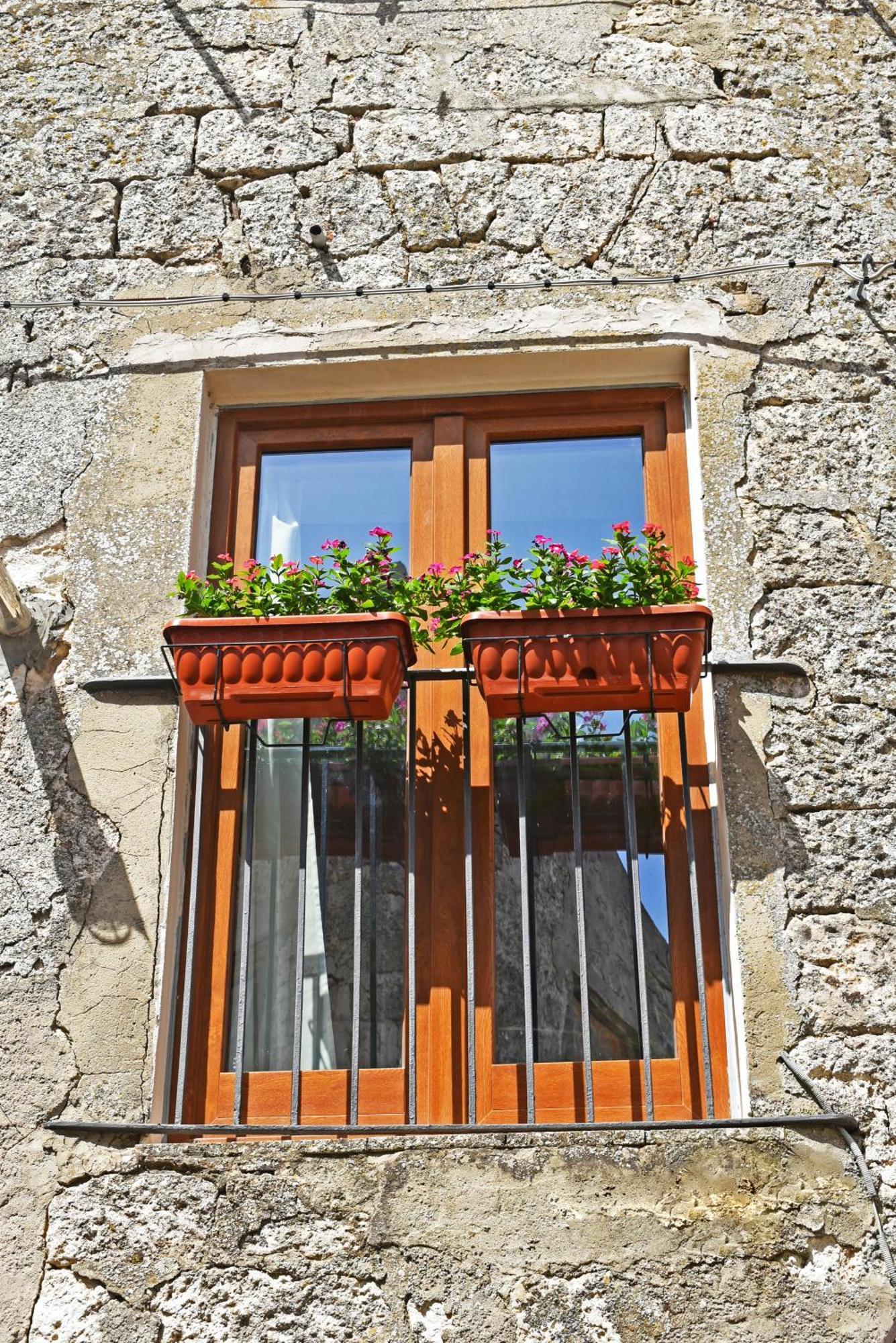 Casa Vacanze La Dimora Di Santa Barbara Petralia Soprana Exterior foto